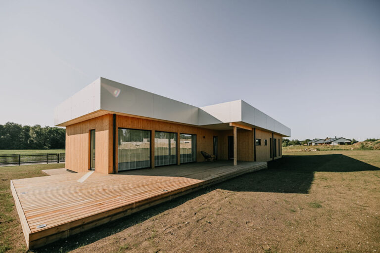 Võtmed kätte maja Lähtses